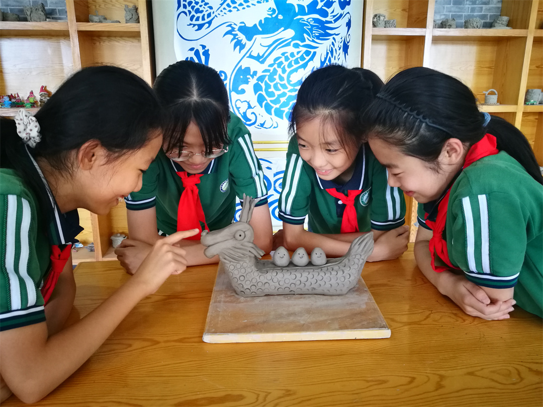 乐享端午，文化传承——盛世长安小学陶艺社团“艺”见“棕”情5.jpg